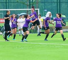 曼尼·马查多在季后赛期间因“跑垒争议动作”引发广泛讨论