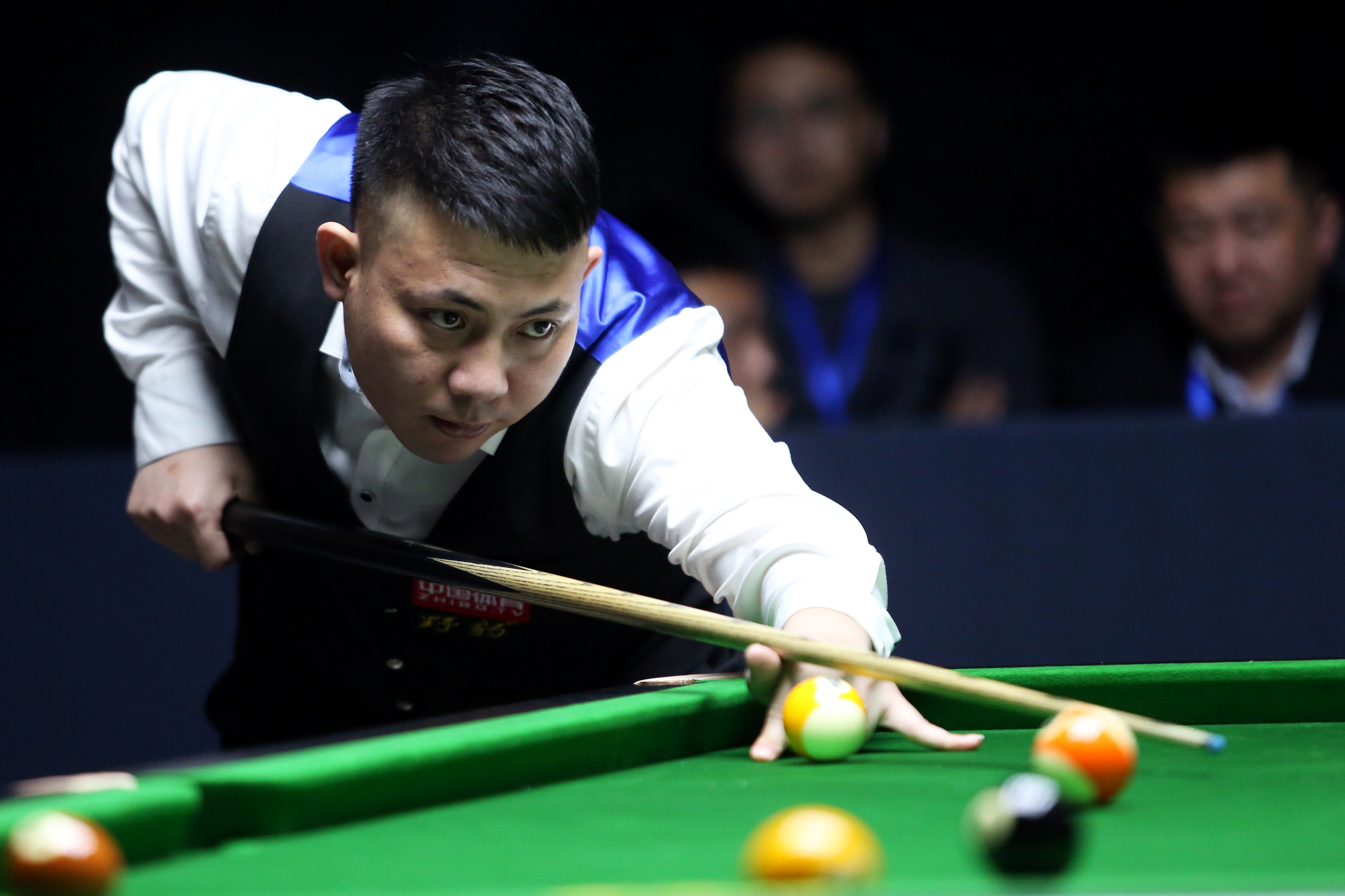 下的紊乱 下的紊乱